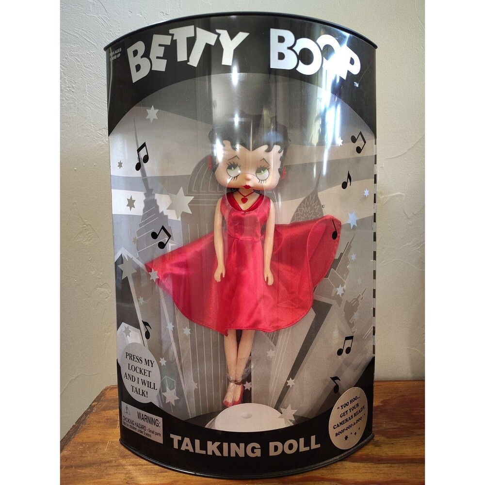 Vintage 1998 Betty Boop Talking Doll Figure in The Box. READ
